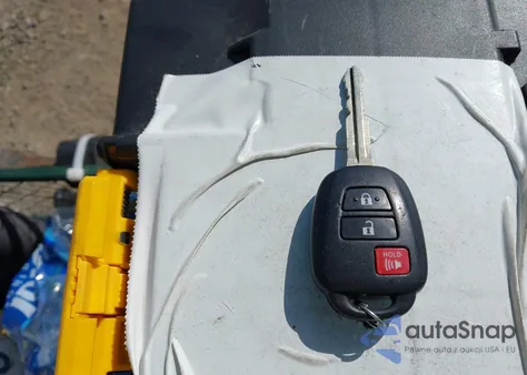 2012 Toyota Prius C One из США, поврежденный, VIN JTDKDTB32C1502500